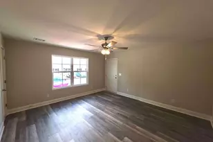 212B Tabor Dr, Warner Robins, GA 31093 - Photo 4