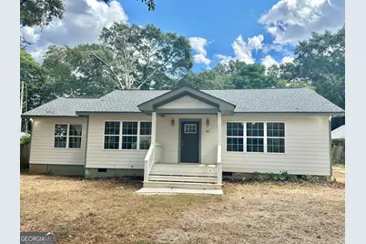 84 N Bowden Street, Commerce, GA 30529 - Photo 1