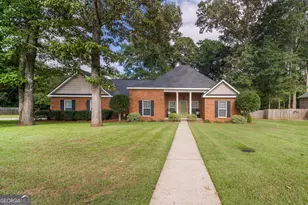 301 Hunts Landing Dr, Kathleen, GA 31047 - Photo 1