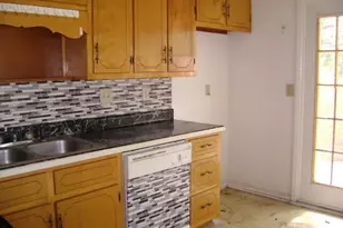 934 Park Pl NE, Conyers, GA 30012 - Photo 6