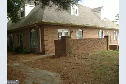934 Park Place NE, Conyers, GA 30012 - Photo 2