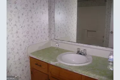 934 Park Place NE, Conyers, GA 30012 - Photo 16