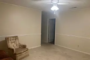 304 Clairmont Dr, Dublin, GA 31021 - Photo 2