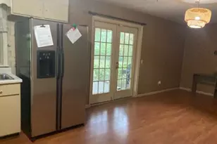 304 Clairmont Dr, Dublin, GA 31021 - Photo 4
