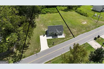 403 Auburn Road, Glennville, GA 30427 - Photo 4