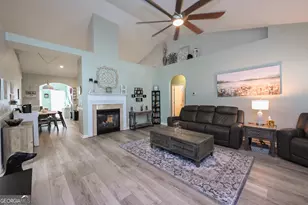 34 Tapestry Ln, Newnan, GA 30265 - Photo 8