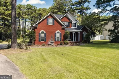 136 Hidden Lakes Drive, Gray, GA 31032 - Photo 2