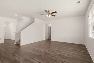 115 Champlain Rd, Hoschton, GA 30548 - Photo 8