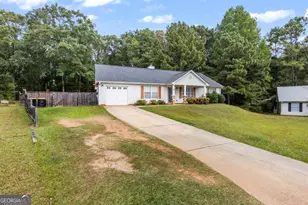 93 Virginia Heights Dr, Newnan, GA 30263 - Photo 4