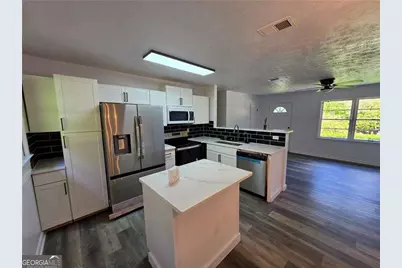 3570 Briar Drive, Lithia Springs, GA 30122 - Photo 4