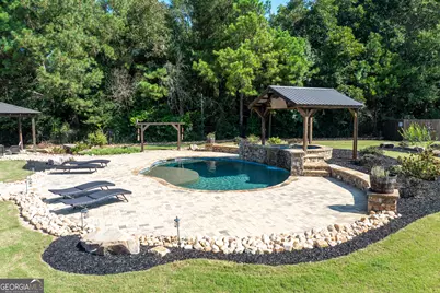 1005 Townside Way, Bishop, GA 30621 - Photo 32