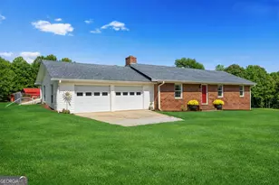 1825 Fork Creek Cir, Bowman, GA 30624 - Photo 2