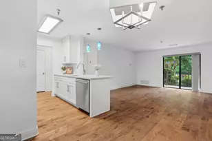 300 Johnson Ferry Road NE, Atlanta, GA 30328 - Photo 24