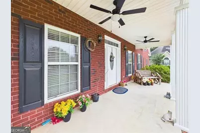 129 Gardenia Drive, Warner Robins, GA 31088 - Photo 2
