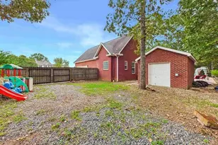129 Gardenia Dr, Warner Robins, GA 31088 - Photo 40
