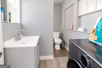 324 W Line Street, Calhoun, GA 30701 - Photo 14