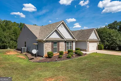 198 White Circle, Winterville, GA 30683 - Photo 2