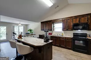 198 White Cir, Winterville, GA 30683 - Photo 8