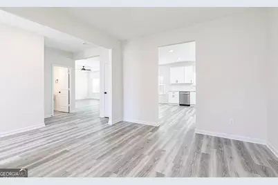 127 Darter Court, Jefferson, GA 30549 - Photo 4