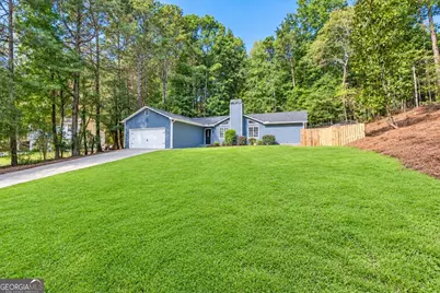 3900 Maple Wood Trail, Buford, GA 30518 - Photo 4