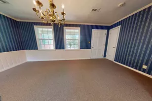 555 Mulberry St, Swainsboro, GA 30401 - Photo 14