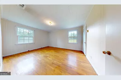 555 Mulberry Street, Swainsboro, GA 30401 - Photo 44
