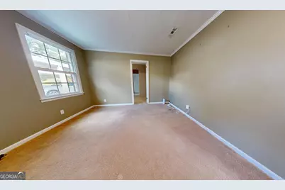 555 Mulberry Street, Swainsboro, GA 30401 - Photo 8