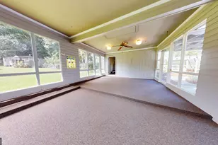 555 Mulberry St, Swainsboro, GA 30401 - Photo 4