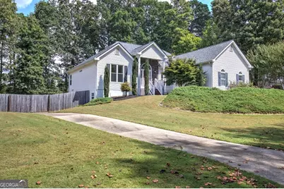 1082 Fieldstone Drive, Canton, GA 30114 - Photo 2