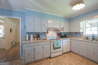 2300 Walnut Lane, Waycross, GA 31501 - Photo 12