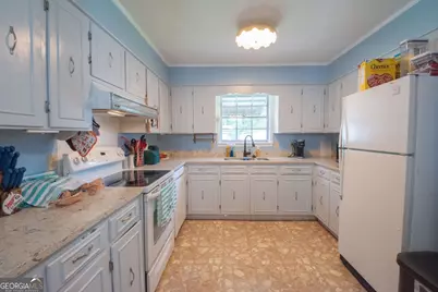2300 Walnut Lane, Waycross, GA 31501 - Photo 8