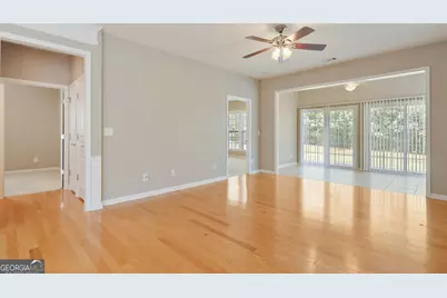 127 Begonia Court, Griffin, GA 30223 - Photo 6