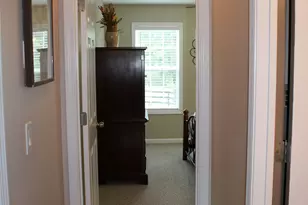 100 Laketrail Dr, Griffin, GA 30223 - Photo 8