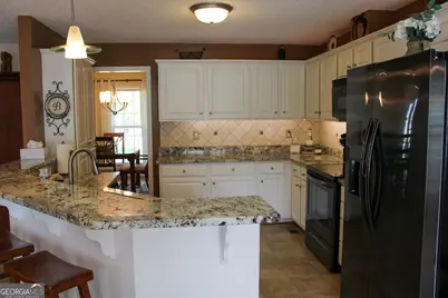 100 Laketrail Drive, Griffin, GA 30223 - Photo 12