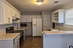 200 Myles Ln, Bonaire, GA 31005 - Photo 8