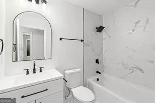 847 Halfmoon Hollow, Lilburn, GA 30047 - Photo 24