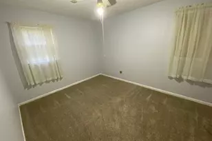 215 Hillside Dr, Dublin, GA 31021 - Photo 2