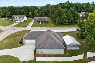 179 Meadowbrooke Dr, Milner, GA 30257 - Photo 38