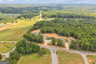 1863 Hoods Mill Rd, Commerce, GA 30529 - Photo 4