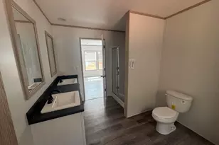 2037 Defoor Rd, Toccoa, GA 30577 - Photo 6
