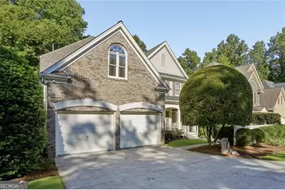 2264 Lenox Ridge Court NE, Brookhaven, GA 30319 - Photo 2