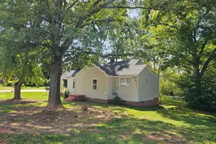 846 Benson St, Hartwell, GA 30643 - Photo 4