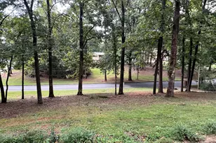 203 Woodland Dr, Calhoun, GA 30701 - Photo 6