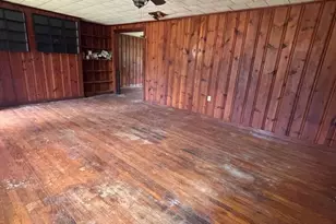 3658 W Point Rd, Lagrange, GA 30240 - Photo 4