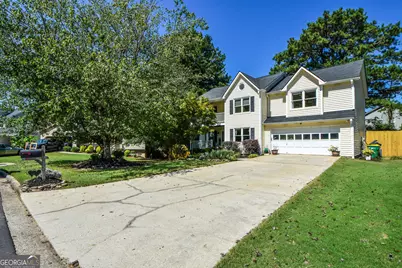 970 Garner Spring Lane, Sugar Hill, GA 30518 - Photo 4