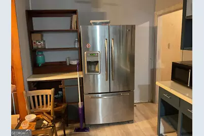 219 North Valley Street, Clayton, GA 30525 - Photo 6