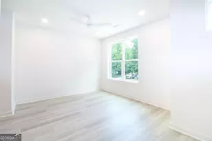 240 Martha Dr, Athens, GA 30606 - Photo 10