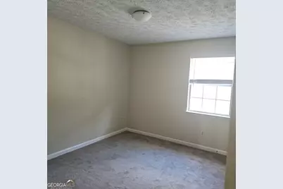 5906 Summerglen Lane, College Park, GA 30349 - Photo 8