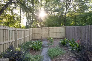 880 College Ave, Athens, GA 30601 - Photo 18