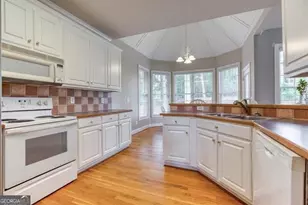 518 Mary Margaret Walk, Loganville, GA 30052 - Photo 10